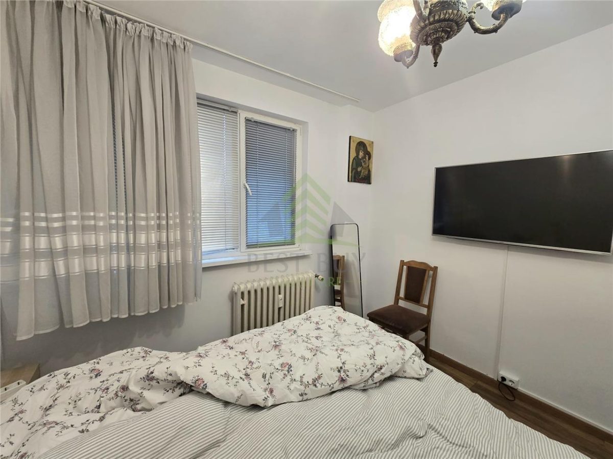 AP.2 CAM ET.1/7 MOBILAT UTILAT VEDERE SPATE SECTOR 1 ION MIHALACHE AVIATOR POPISTEANU - foto 15