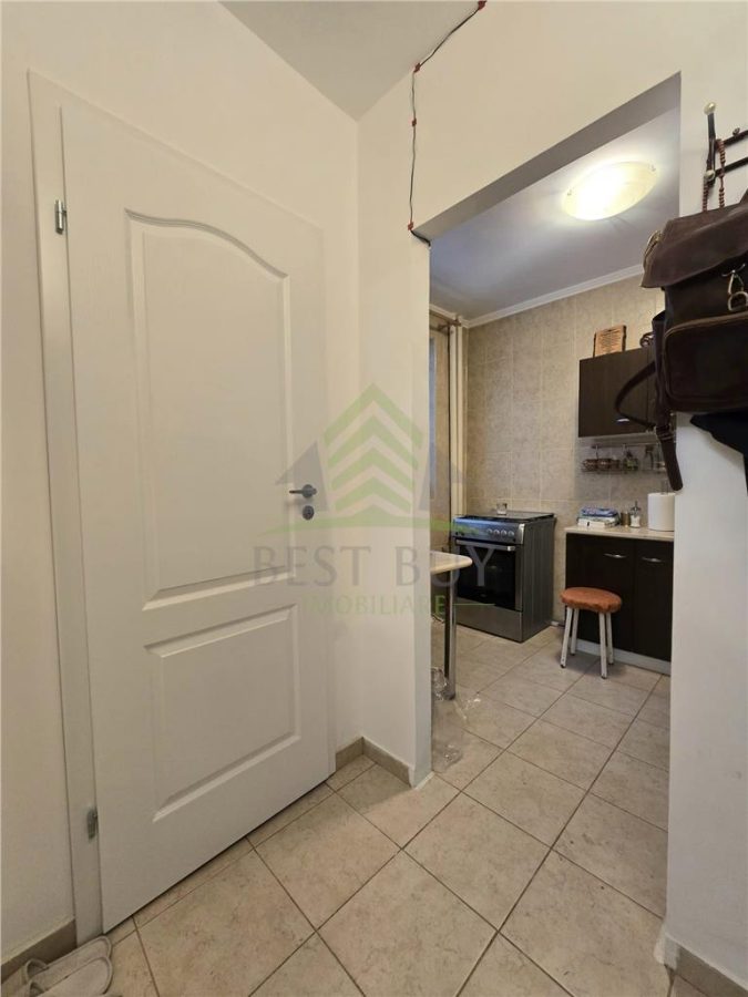 AP.2 CAM ET.1/7 MOBILAT UTILAT VEDERE SPATE SECTOR 1 ION MIHALACHE AVIATOR POPISTEANU - foto 19