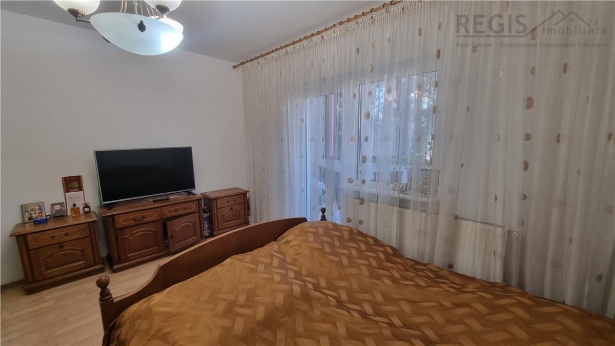 Apartament de 3 camere zona Carpatilor - foto 2