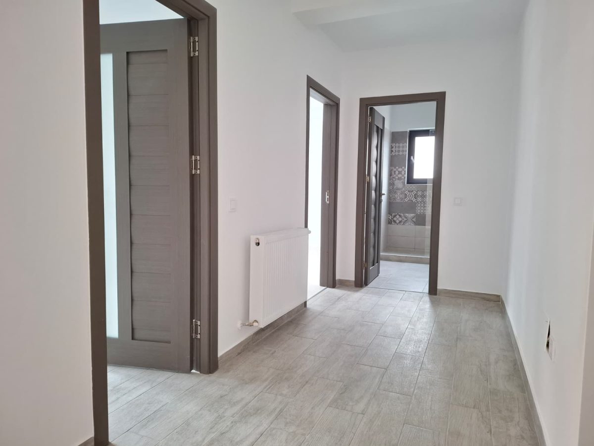 Apartament 2 camere, 55 mp de vanzare in Iasi Valea Lupului, intabulat - foto 2