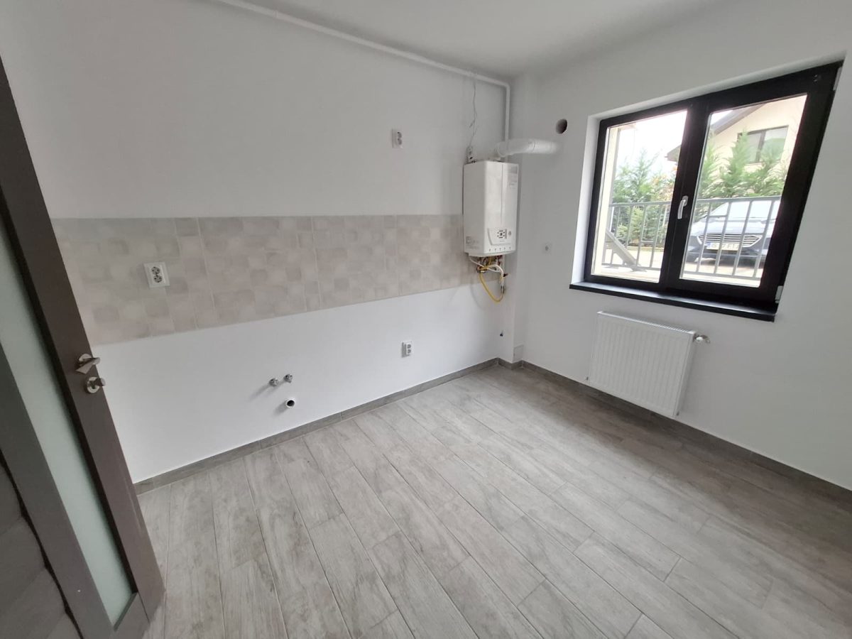 Apartament 2 camere, 55 mp de vanzare in Iasi Valea Lupului, intabulat - foto 4
