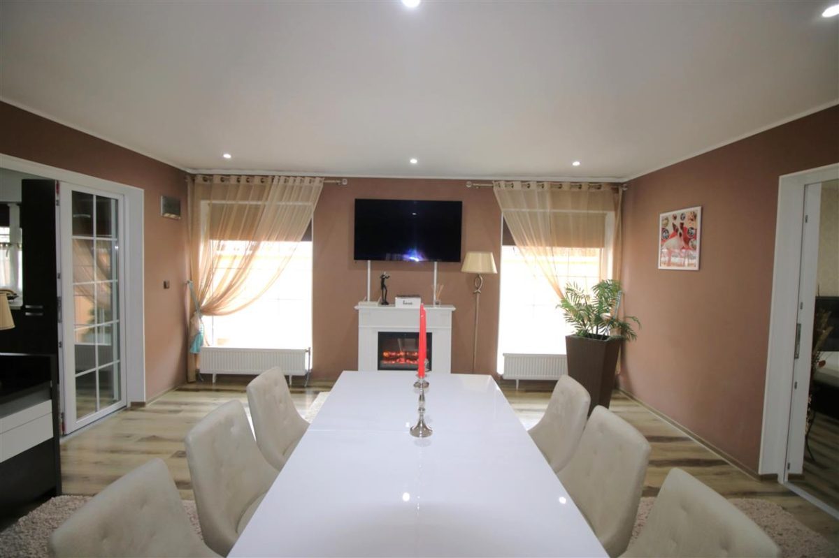 MIROSLAVA CASA EXCLUSIVISTA LA CHEIE LUX STIL MEDITERANEAN MOBILATA - foto 12