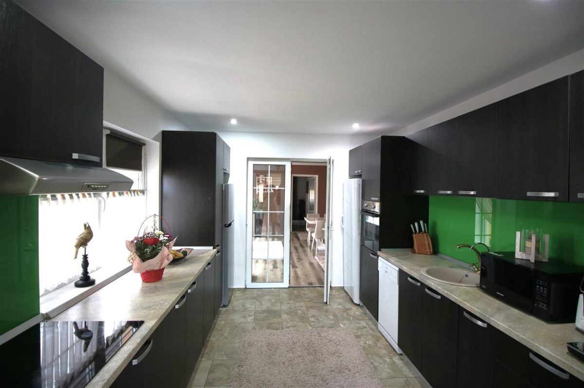 MIROSLAVA CASA EXCLUSIVISTA LA CHEIE LUX STIL MEDITERANEAN MOBILATA - foto 17