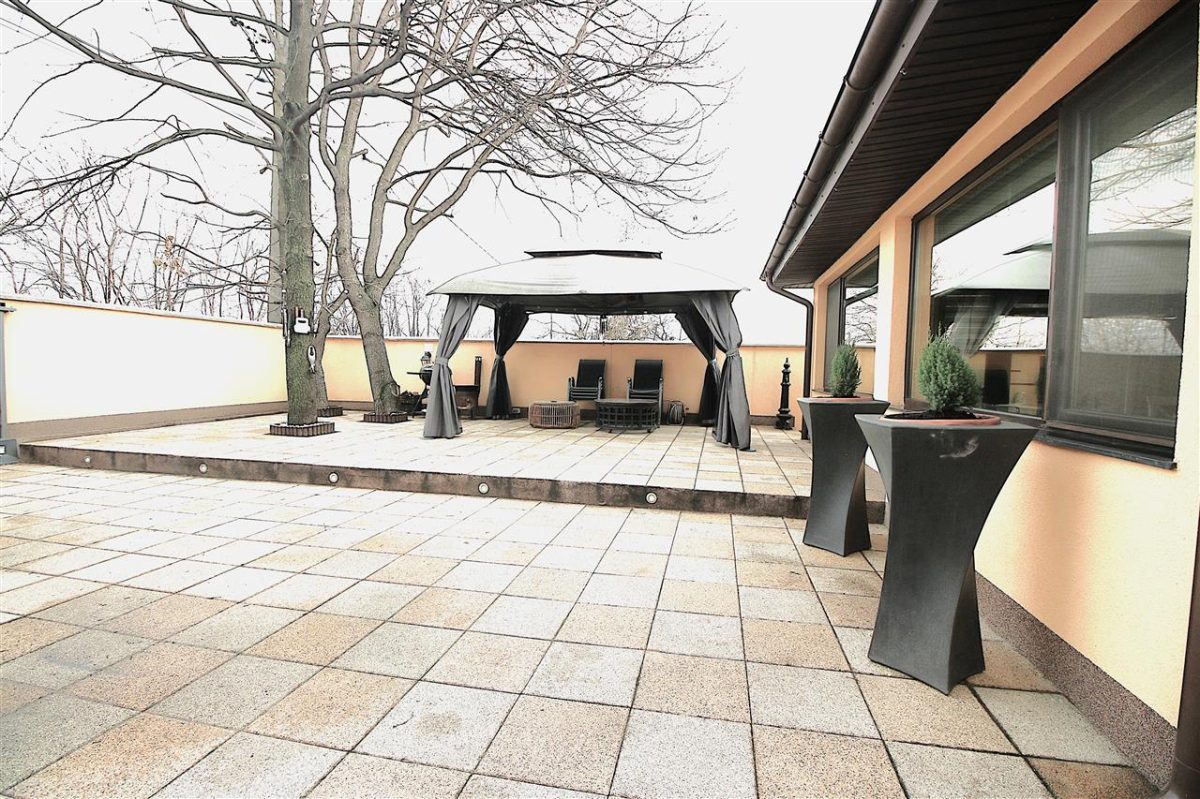 MIROSLAVA CASA EXCLUSIVISTA LA CHEIE LUX STIL MEDITERANEAN MOBILATA - foto 24