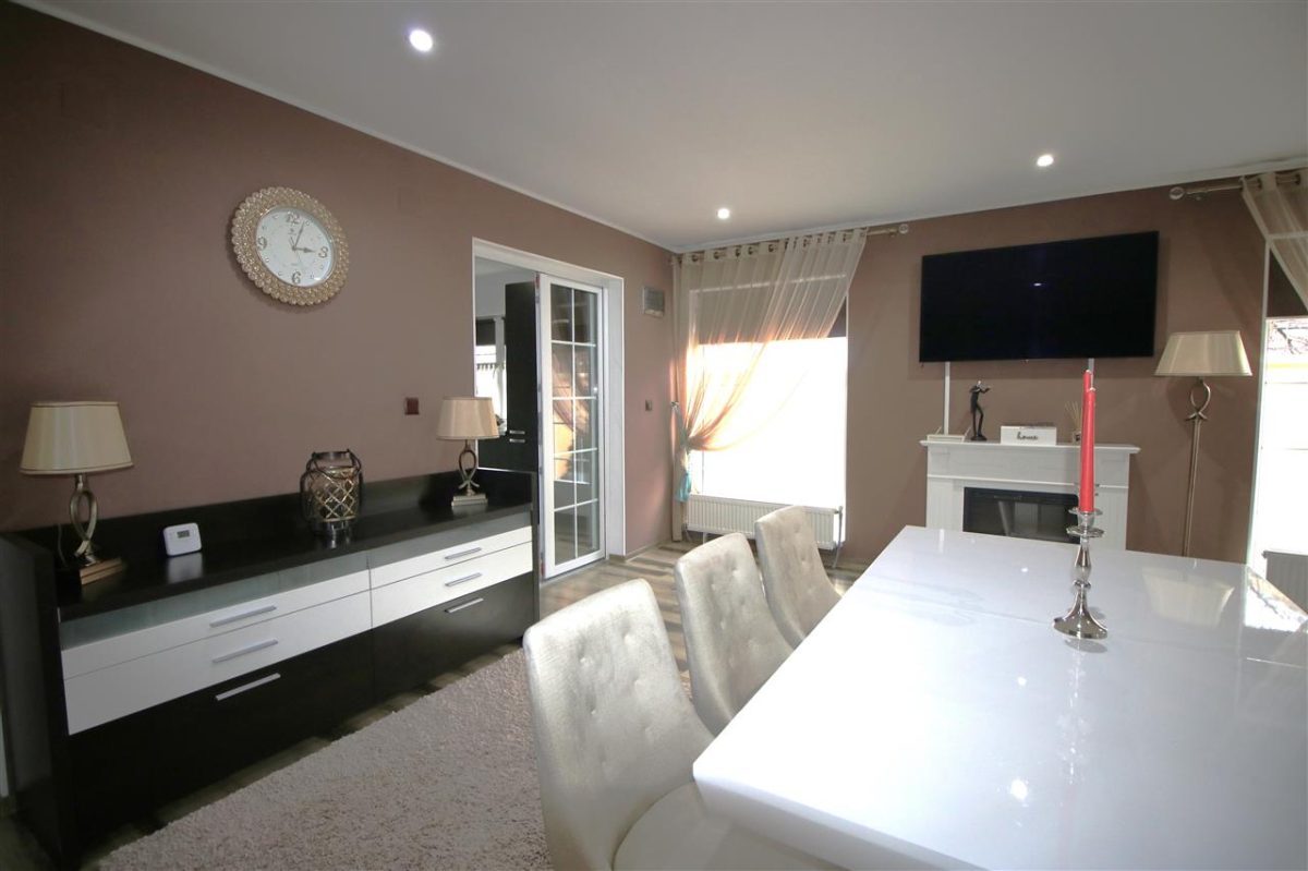 MIROSLAVA CASA EXCLUSIVISTA LA CHEIE LUX STIL MEDITERANEAN MOBILATA - foto 9