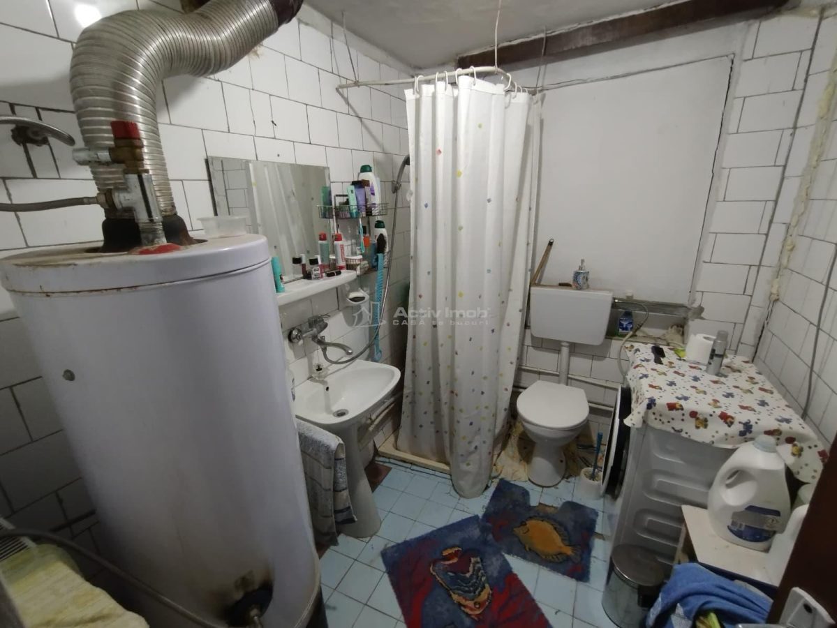 Nicolint, Casa la Cheie, 5 Incaperi, Pret Negociabil - foto 15