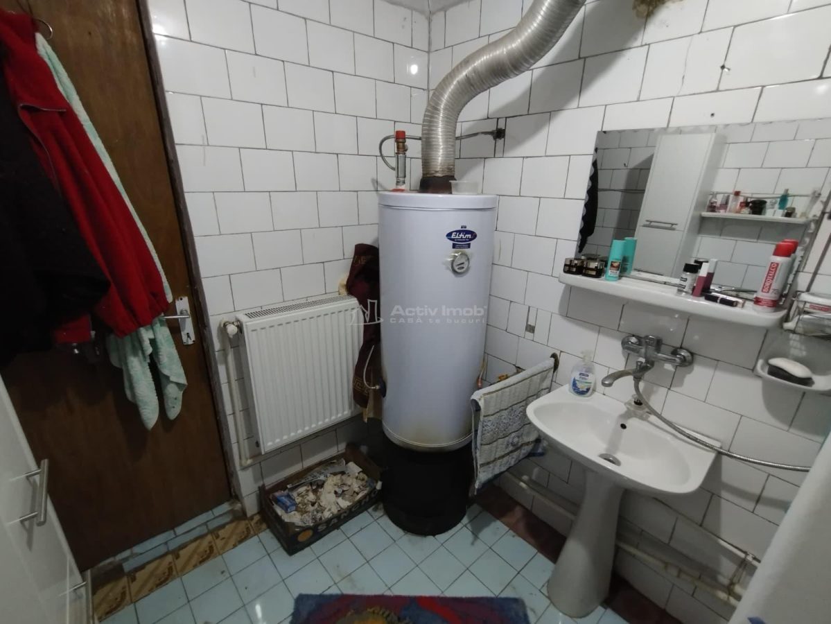 Nicolint, Casa la Cheie, 5 Incaperi, Pret Negociabil - foto 16