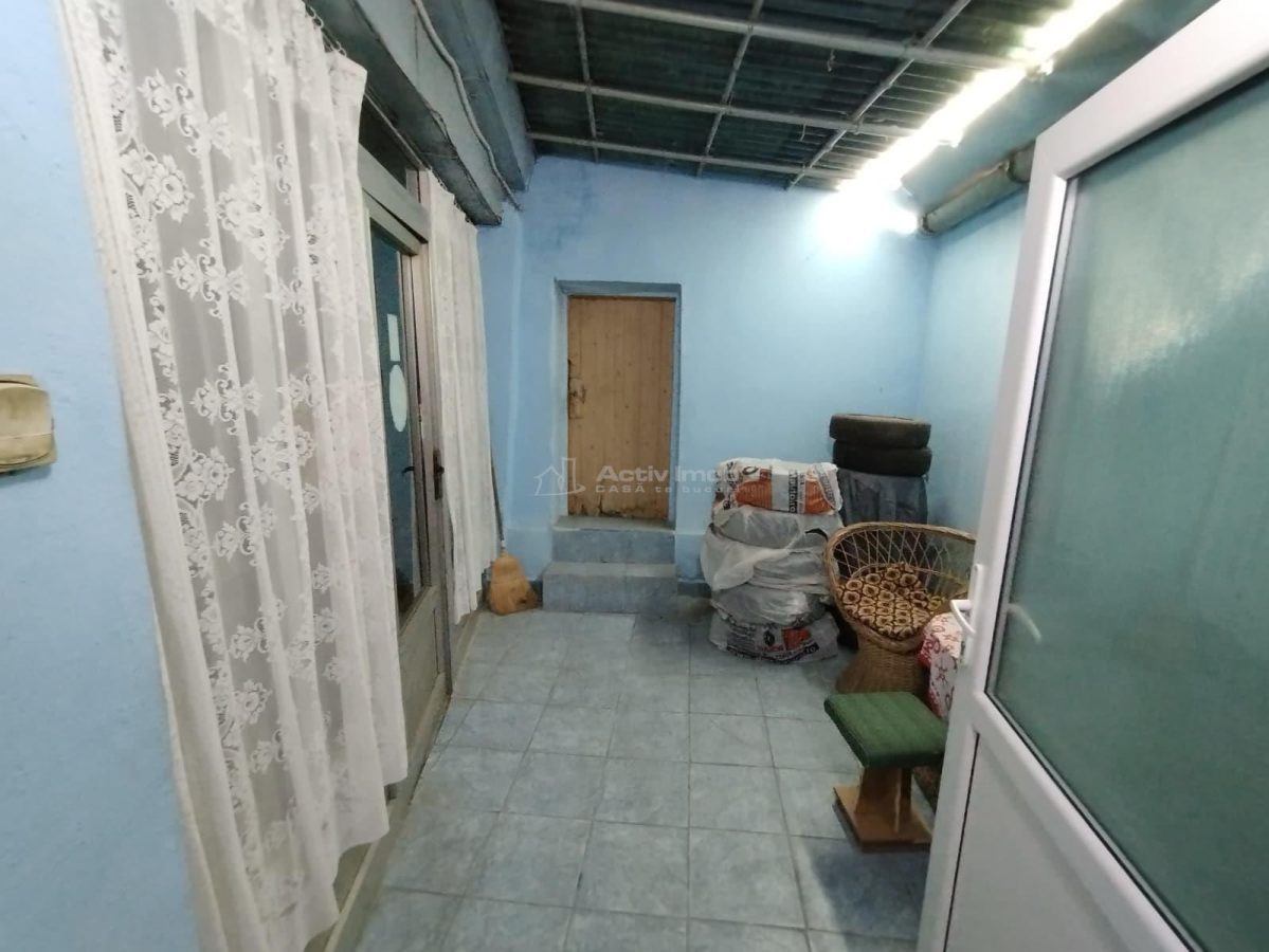 Nicolint, Casa la Cheie, 5 Incaperi, Pret Negociabil - foto 25