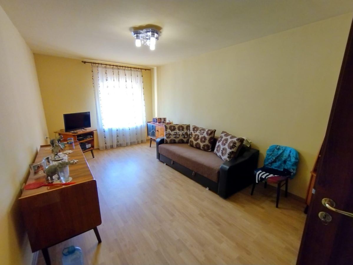 Nicolint, Casa la Cheie, 5 Incaperi, Pret Negociabil - foto 9