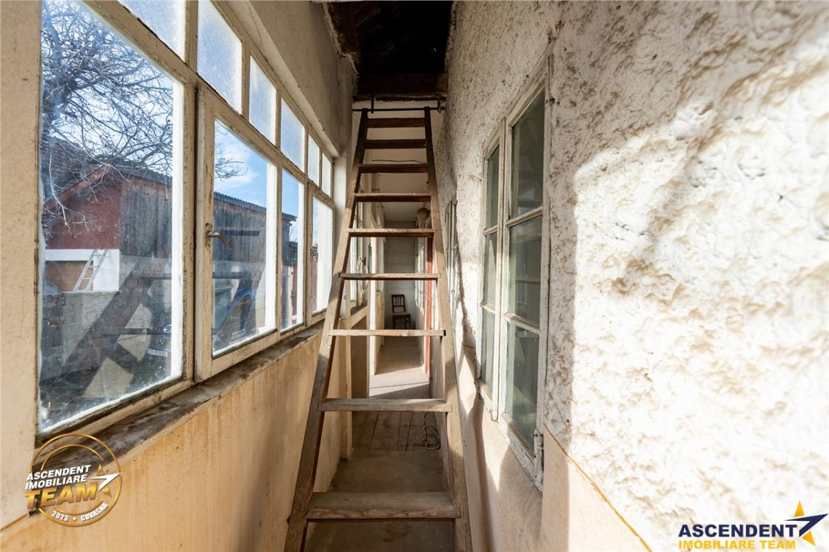 Casa din lemn, teren 384 mp: oportunitate de renovare, Simeria, Covasna - foto 16