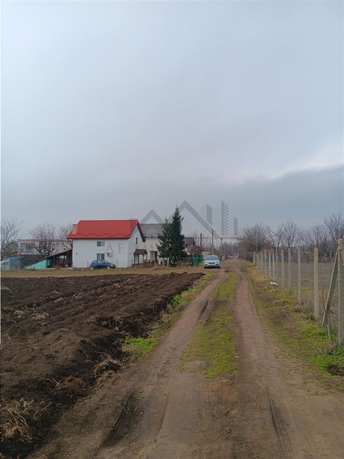 Aroneanu teren 8503 deschidere la doua strazi utilitati la ambele capete s-a demarat procedura de PUZ Intrare in intravilan - foto 7