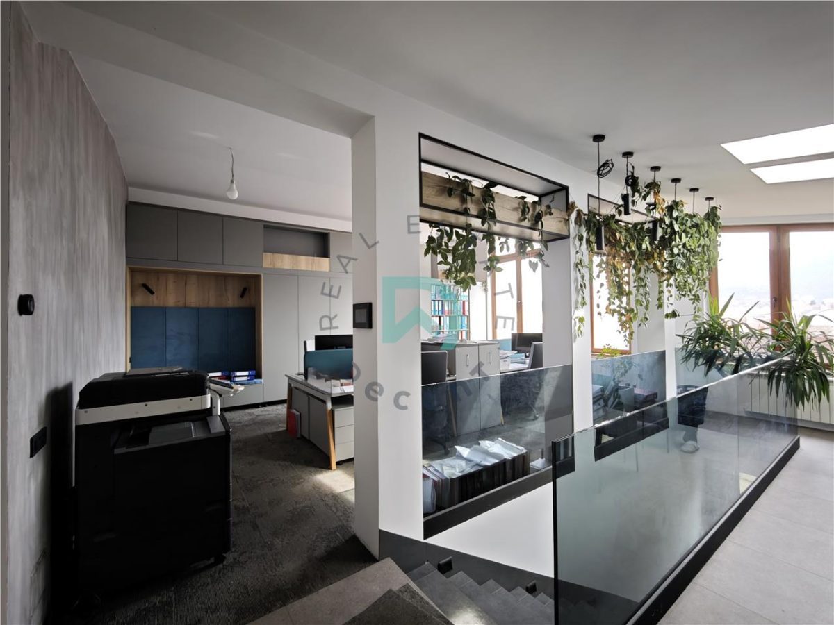 Apartament 4 camere, Brașovul Vechi - foto 22