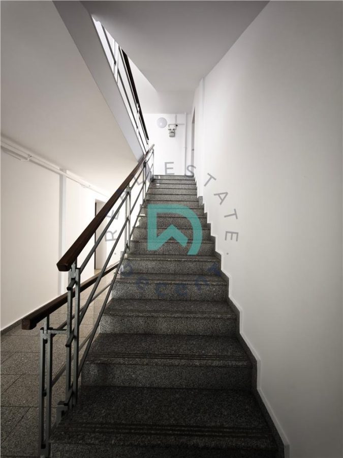 Apartament 4 camere, Brașovul Vechi - foto 25