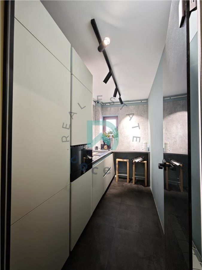 Apartament 4 camere, Brașovul Vechi - foto 7