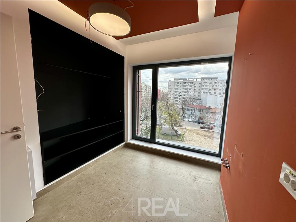 Spatiu de birou de inchiriat - 121 mp  - mentenanta inclusa - foto 3