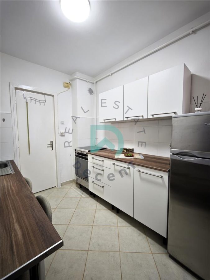 Închiriere 2 camere, Piața Teatrului, Brasov - 