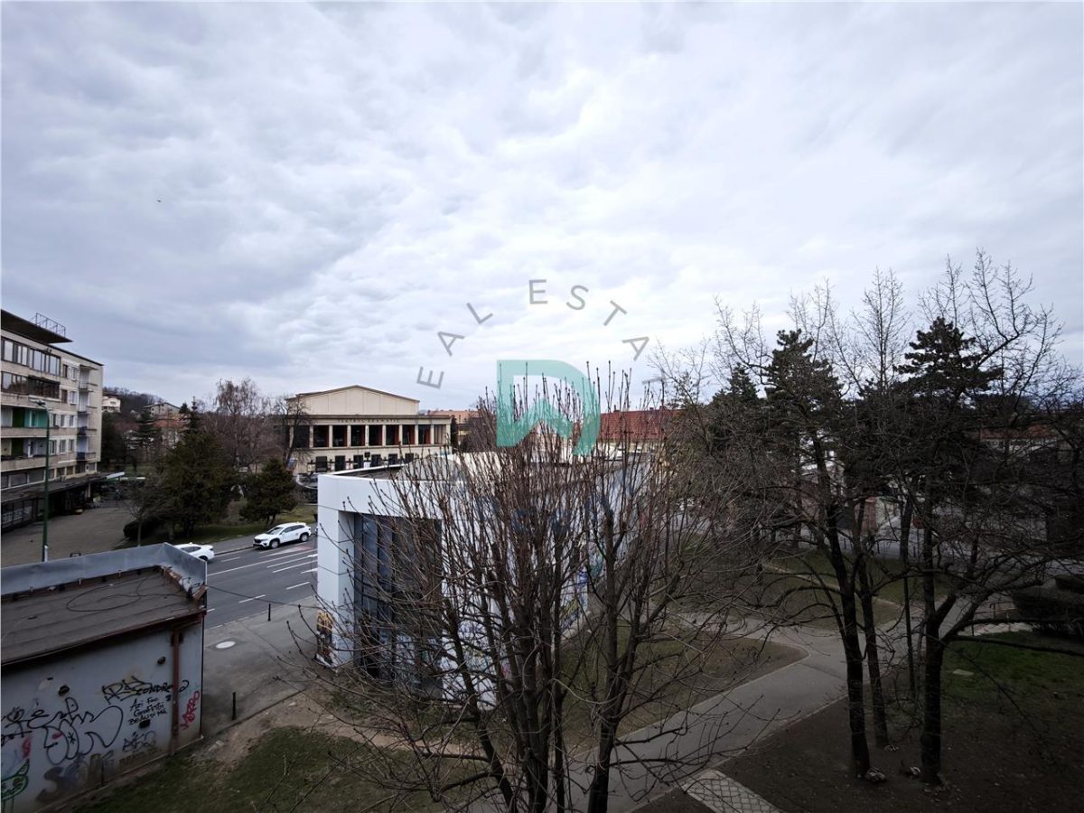 Închiriere 2 camere, Piața Teatrului, Brasov - foto 3