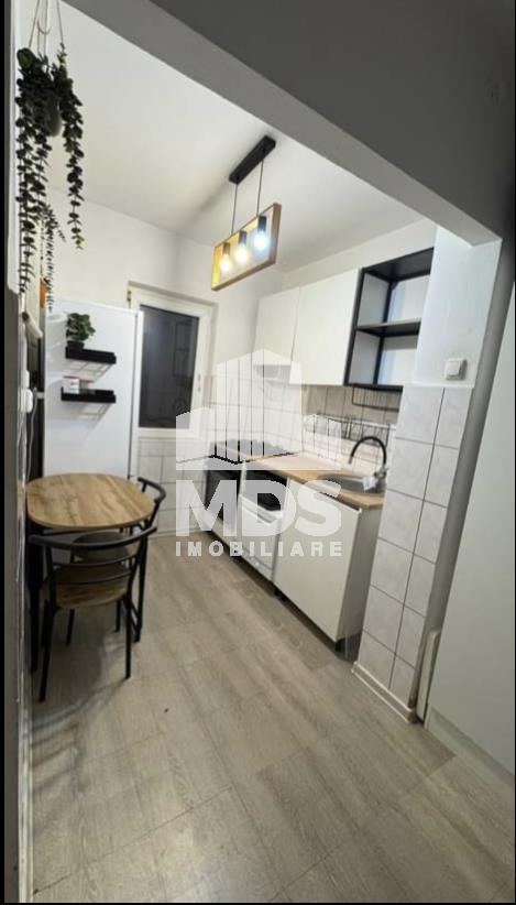 Mobilat si utilat decomandat - foto 3