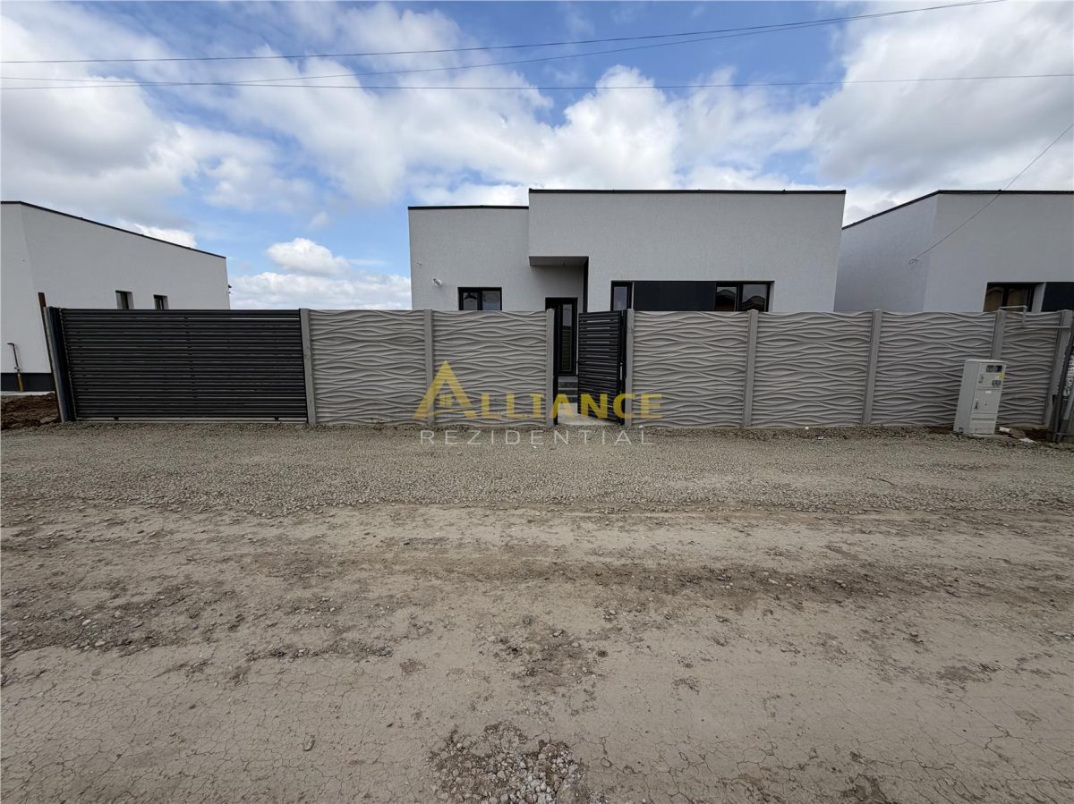 Casa parter cocheta, 3 camere, teren 253 mp â€“ ideala pentru familie - 