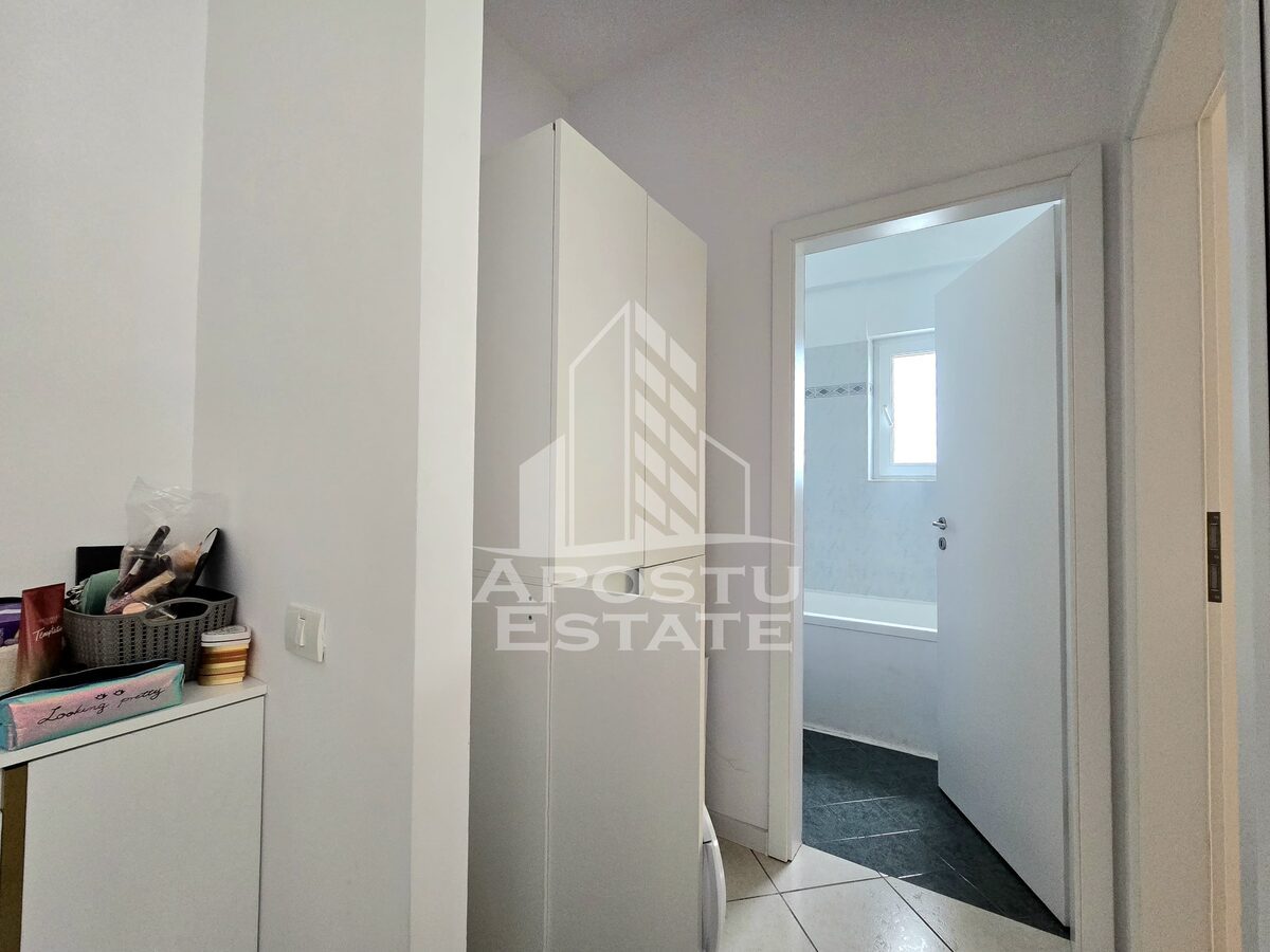 Apartament de vanzare,decomandat,2 camere + parcare, Aradului,Tmisoara - foto 16
