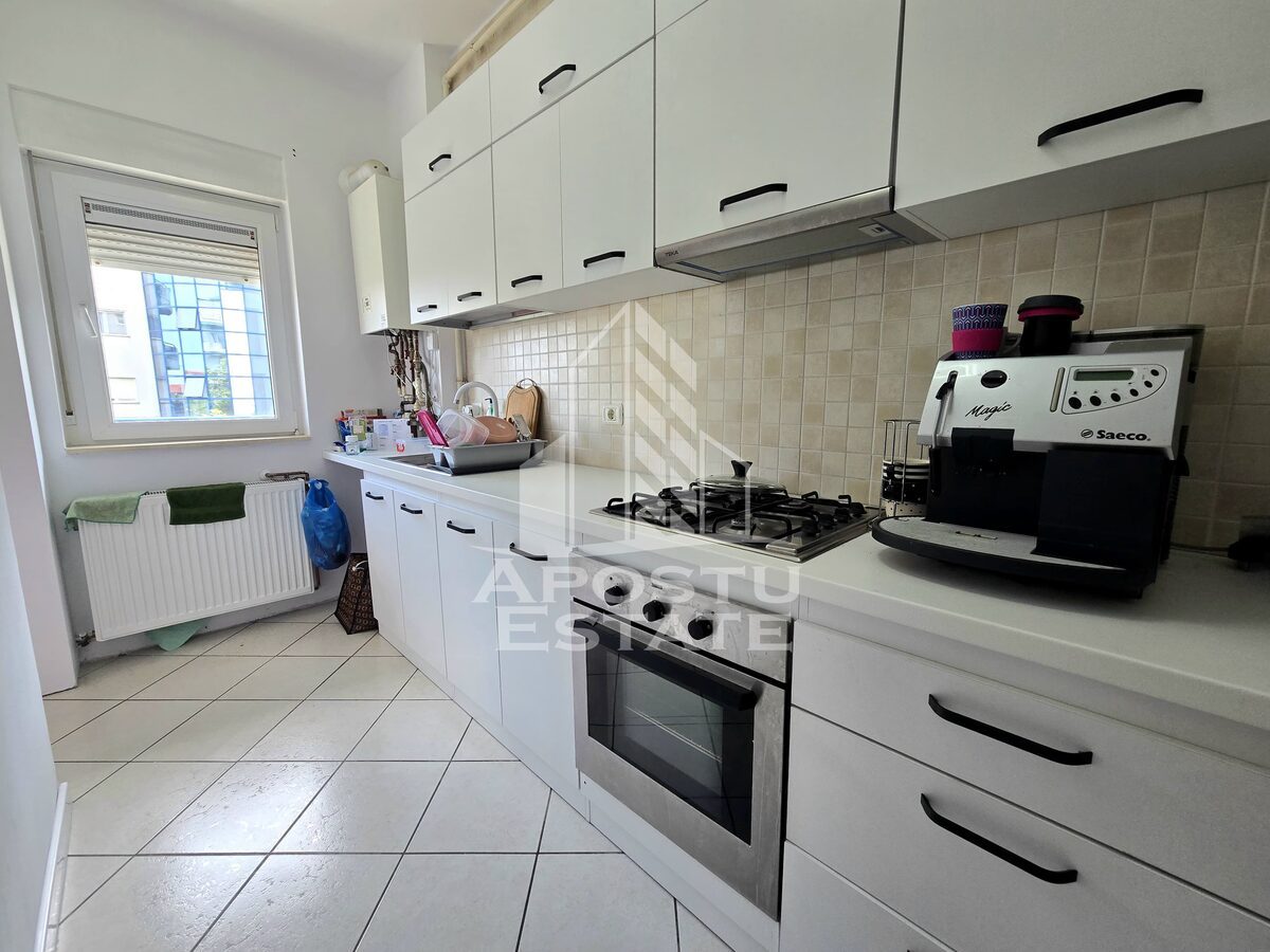 Apartament de vanzare,decomandat,2 camere + parcare, Aradului,Tmisoara - foto 24