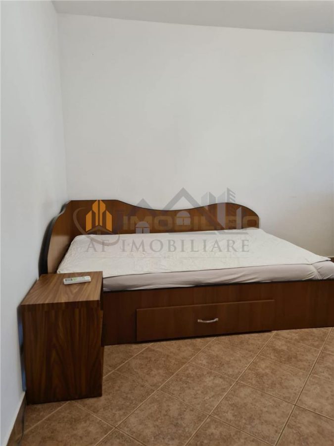Inchiriere apartament 1 camera - Podu de Fier - foto 3