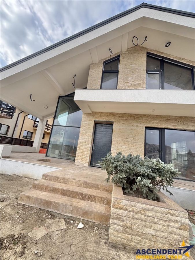 Vila moderna, unica prin design si arhitectura, la cheie, Sanpetru, Brasov - foto 11