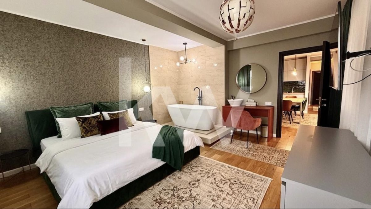 Apartament superb cu 4 camere deasupra orasului - foto 2