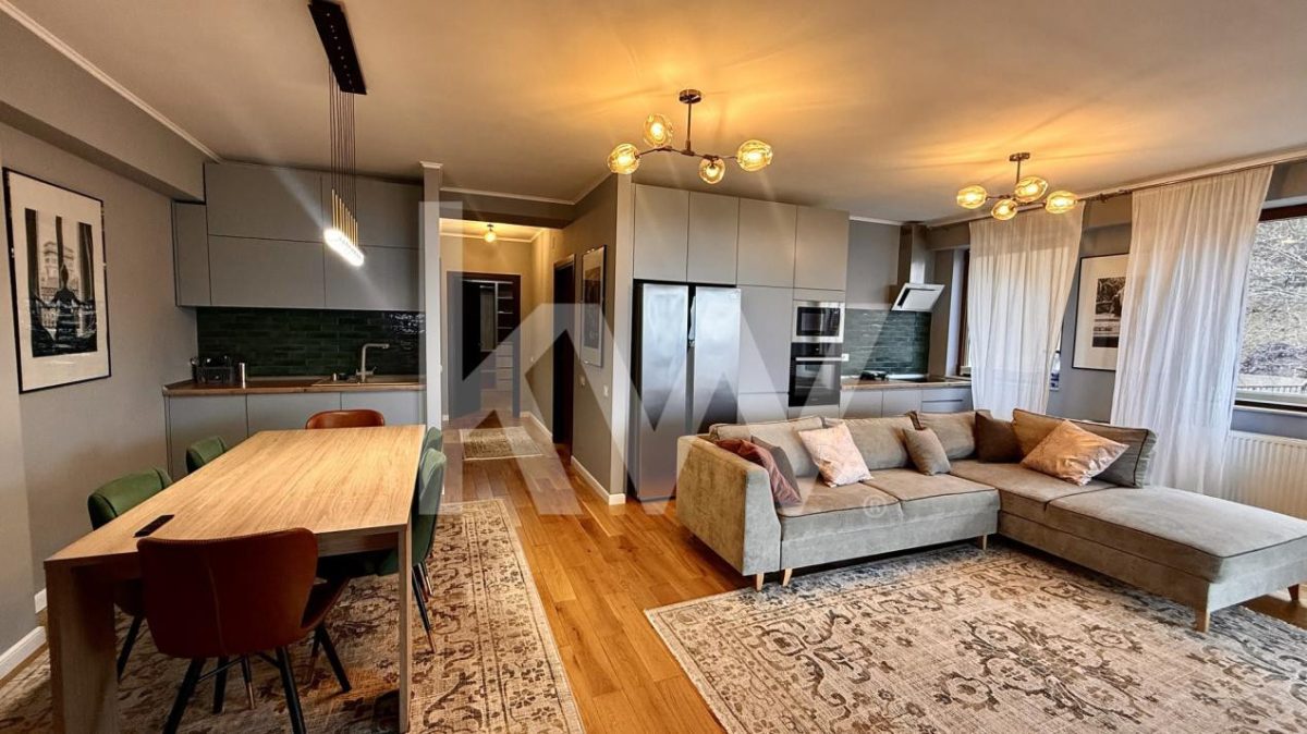 Apartament superb cu 4 camere deasupra orasului - foto 11