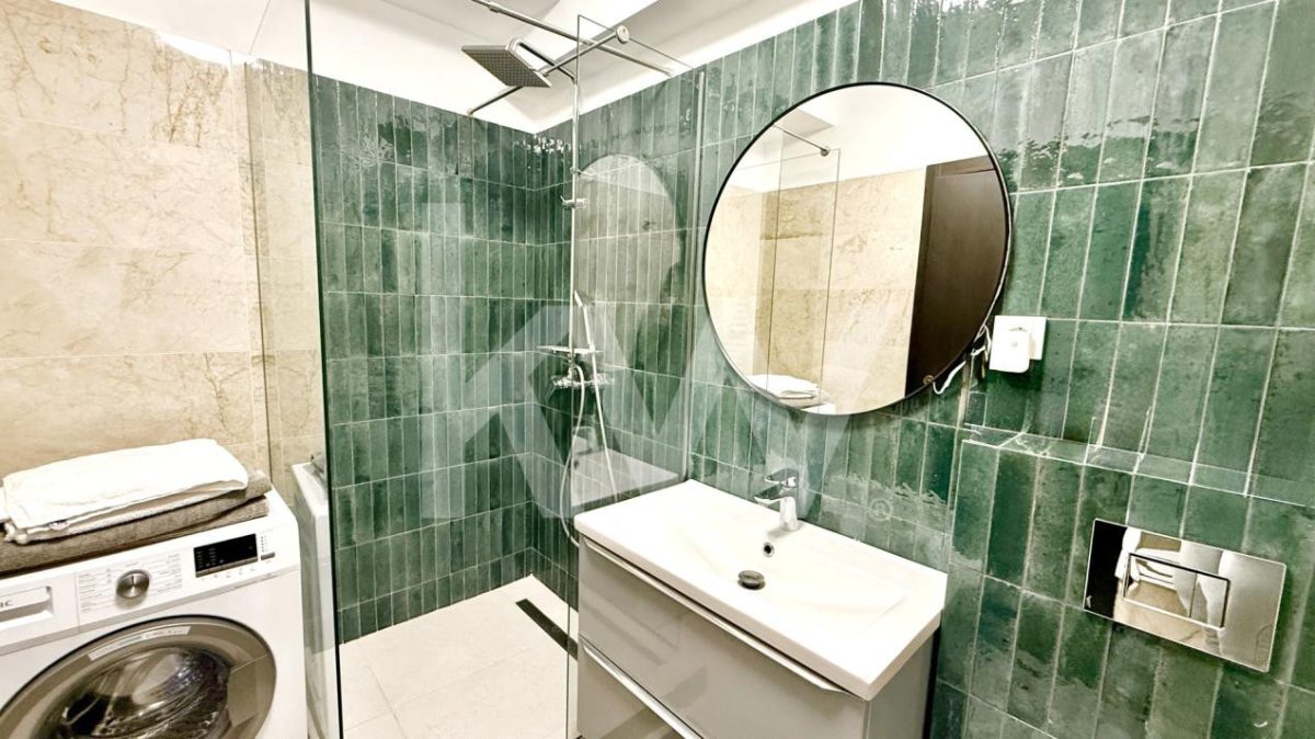 Apartament superb cu 4 camere deasupra orasului - foto 15