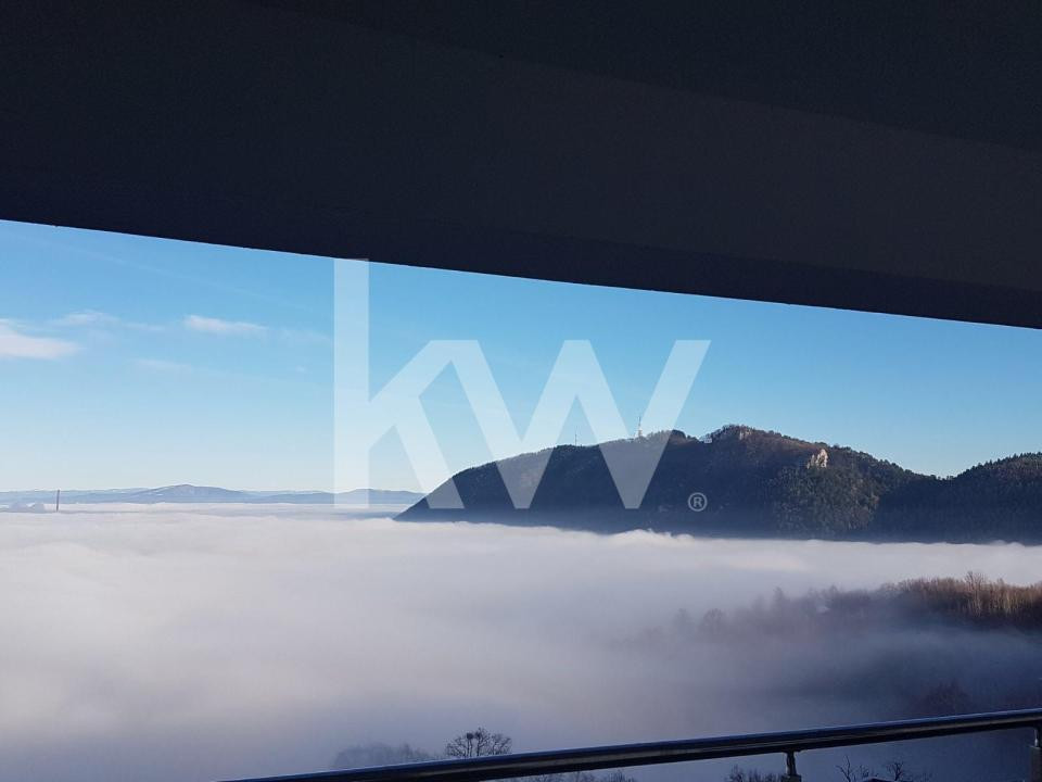 Apartament superb cu 4 camere deasupra orasului - foto 19