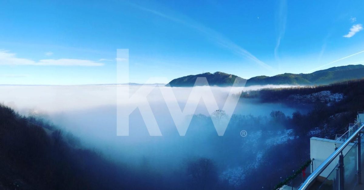 Apartament superb cu 4 camere deasupra orasului - foto 20