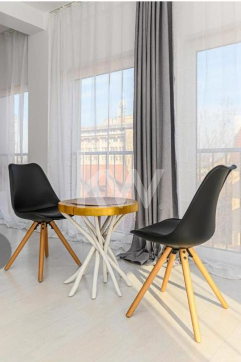 Apartament 2 camere, mobilat și utilat, etaj 2, strada De Mijloc - foto 4