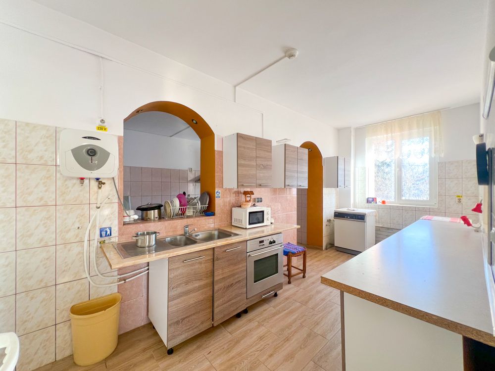 Oferim spre vanzare cladire + teren in Arpasu de Sus, Sibiu - foto 13