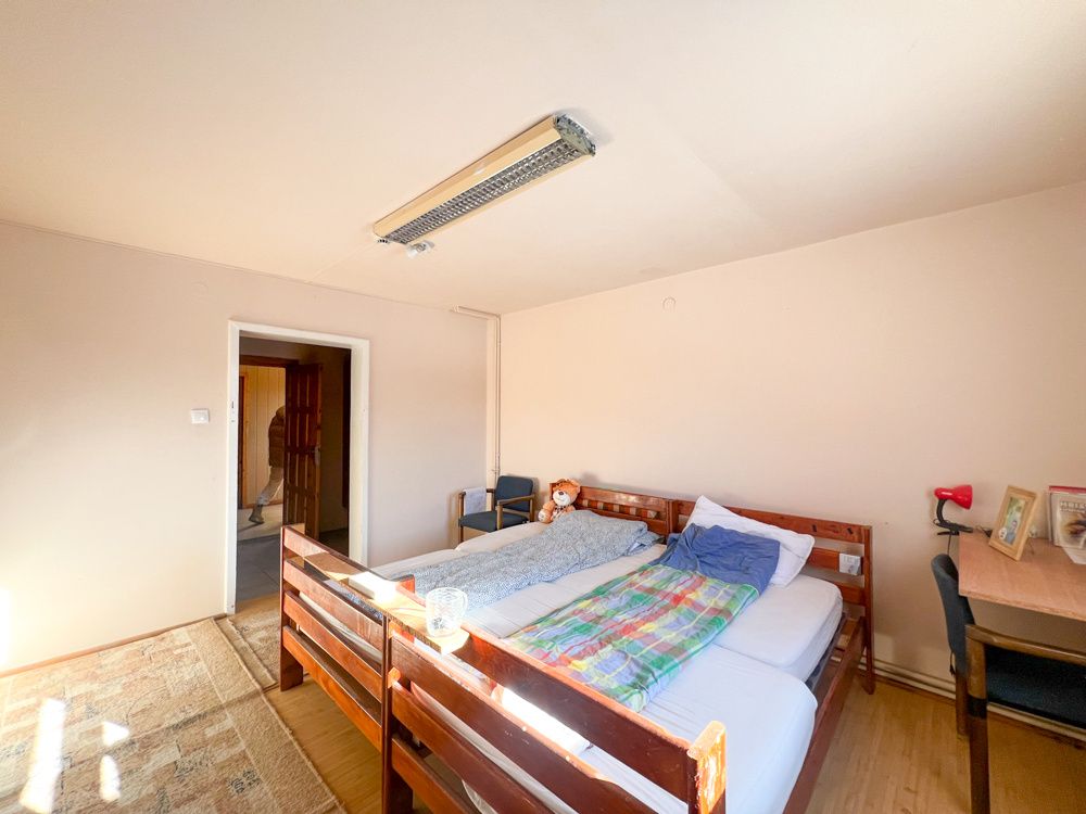 Oferim spre vanzare cladire + teren in Arpasu de Sus, Sibiu - foto 6