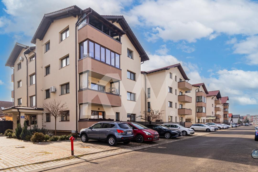 Apartament 3 camere + loc de parcare - Sanpetru