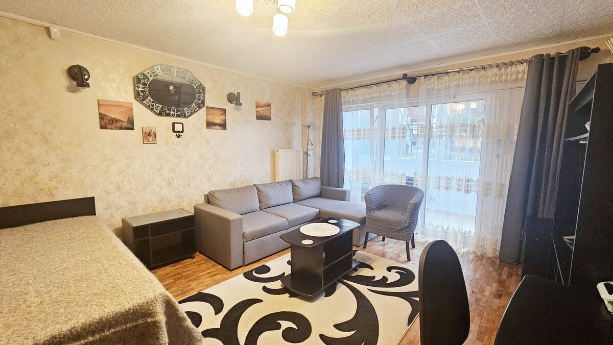 Predeal , garsoniera mobilata si utilata complet - Predeal