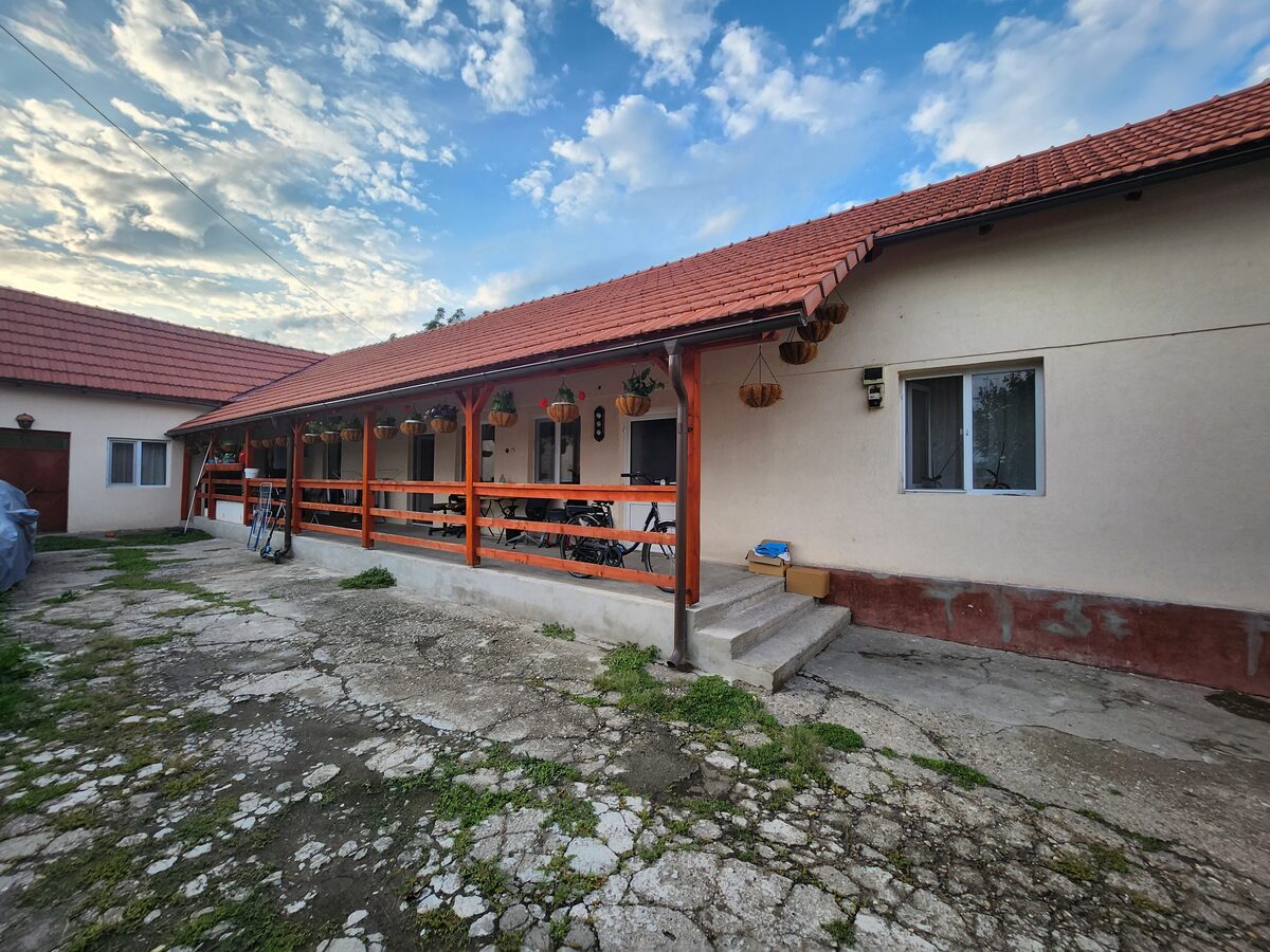 De vanzare casa 4 camere, 450mp teren, Oarda de Jos - Alba Iulia