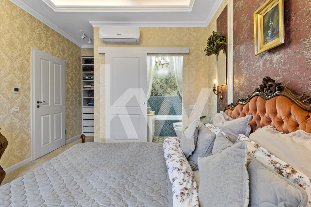 Apartament unic în Centrul Istoric | 142 mp | Terasă cu vedere spre Tâmpa | - foto 12