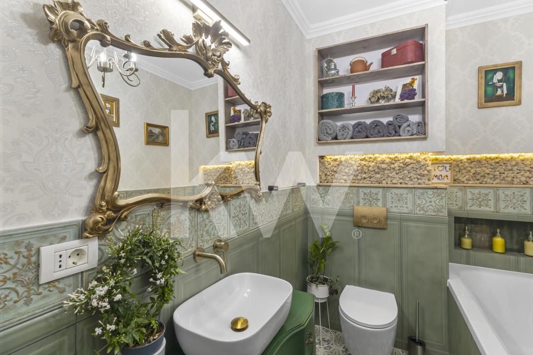 Apartament unic în Centrul Istoric | 142 mp | Terasă cu vedere spre Tâmpa | - foto 3