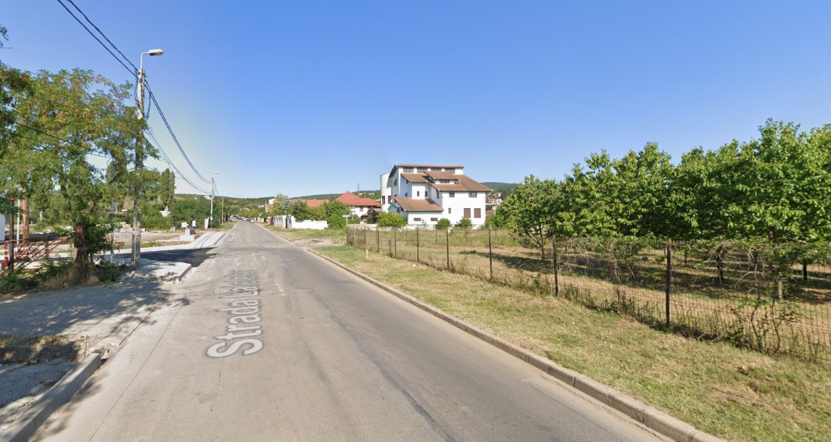 Teren de vanzare Str. Lalelelor, 24ml deschidere, toate utilitatile - Alba Iulia