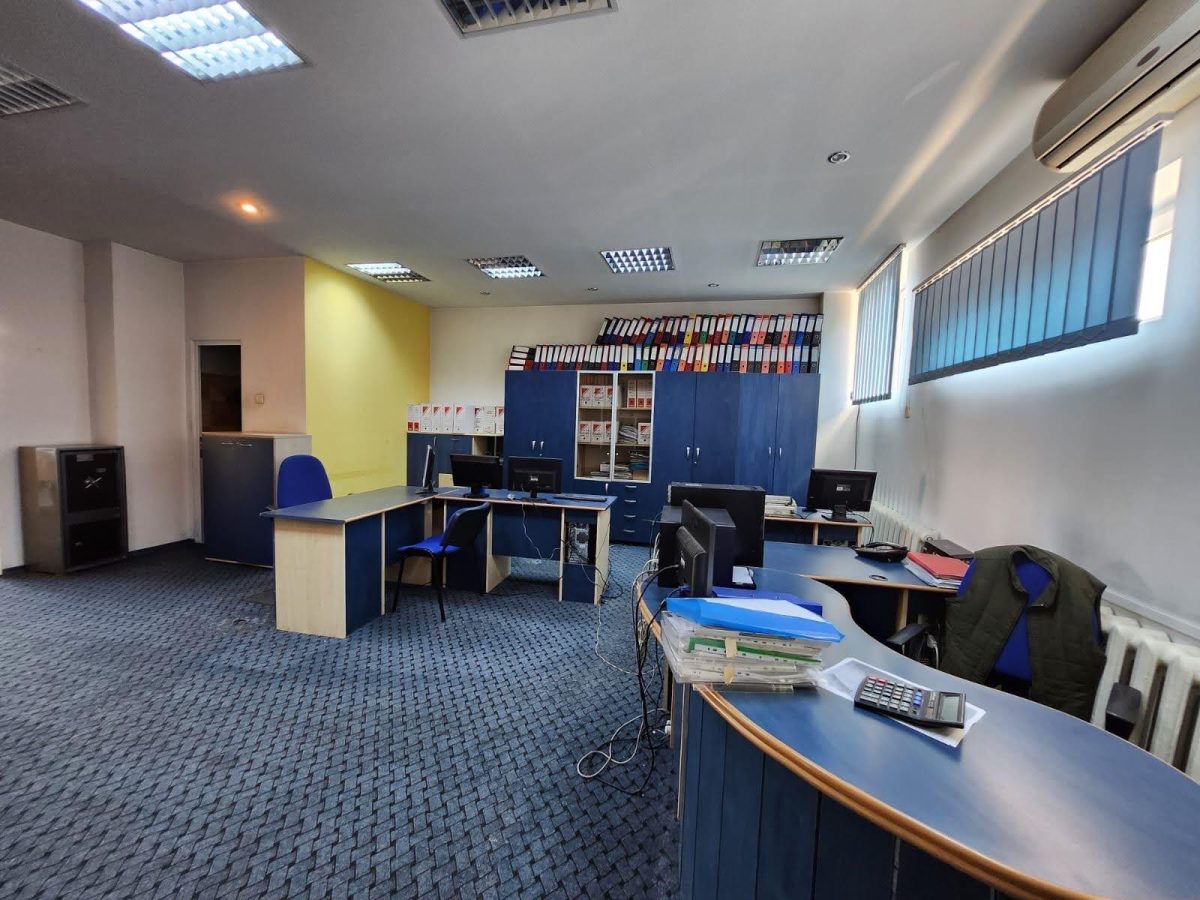 Spatii de birouri, 123 mp, ultracentral, etaj 1 - foto 3