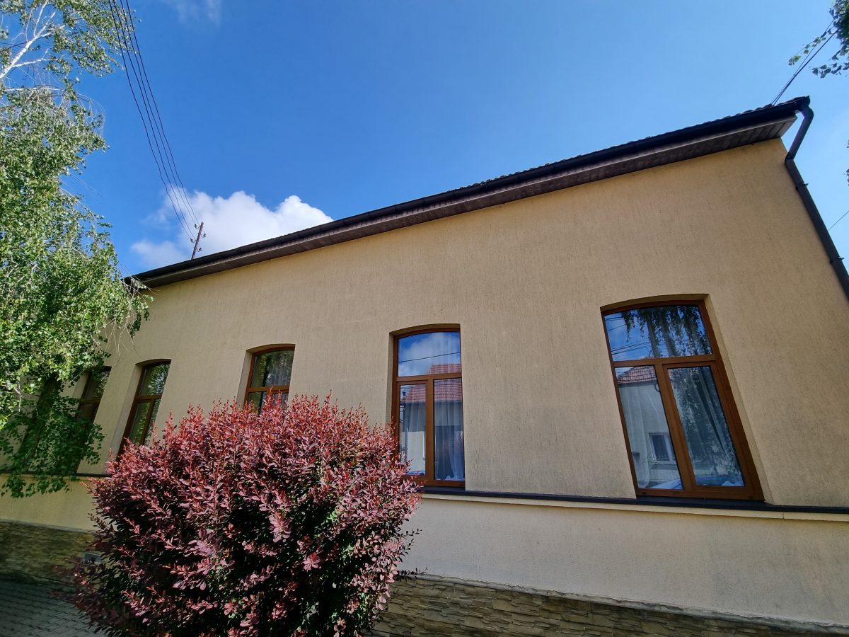 De vanzare casa 5 camere, 1200mp teren, zona ultracentrala - Alba Iulia