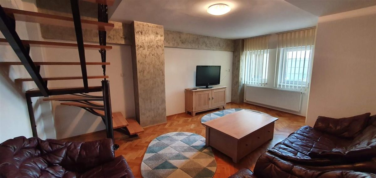 Apartament 4 camere mobilat utilat 100 mp utili ultracentral - Alba Iulia