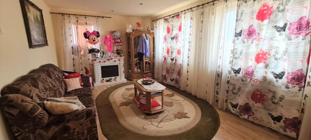 Exclusivitate! Apartament La Vila, 120MP, 3 Camere, Garaj - foto 2