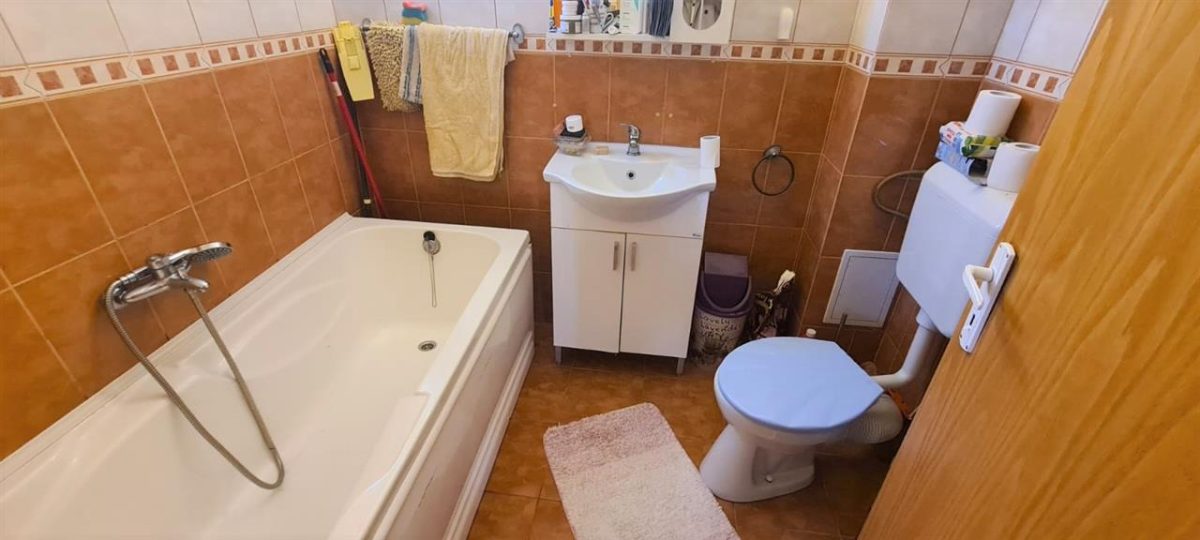 Exclusivitate! Apartament La Vila, 120MP, 3 Camere, Garaj - foto 4