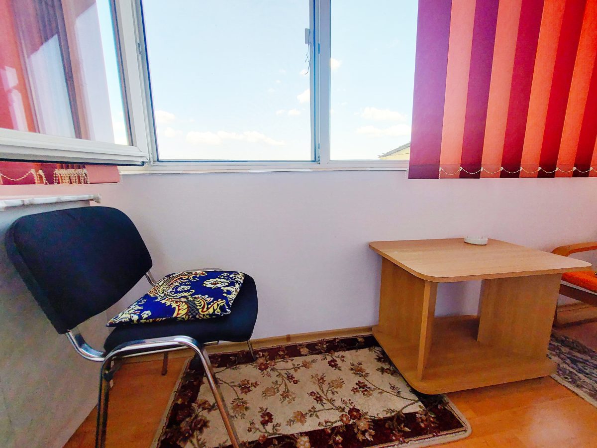 Apartament 2 camere, mobilat, utilat, Cetate - foto 2