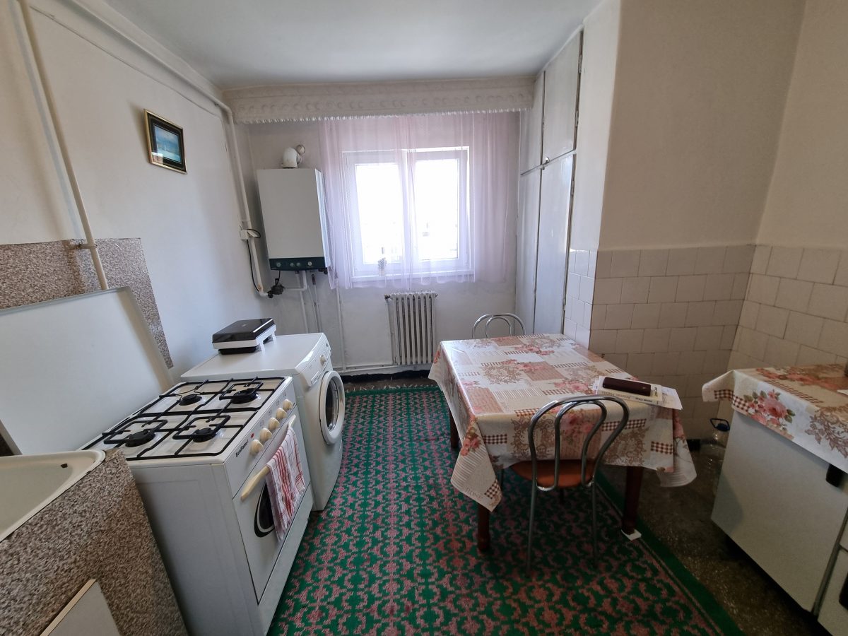 De vanzare apartament 2 camere, Cetate - foto 4