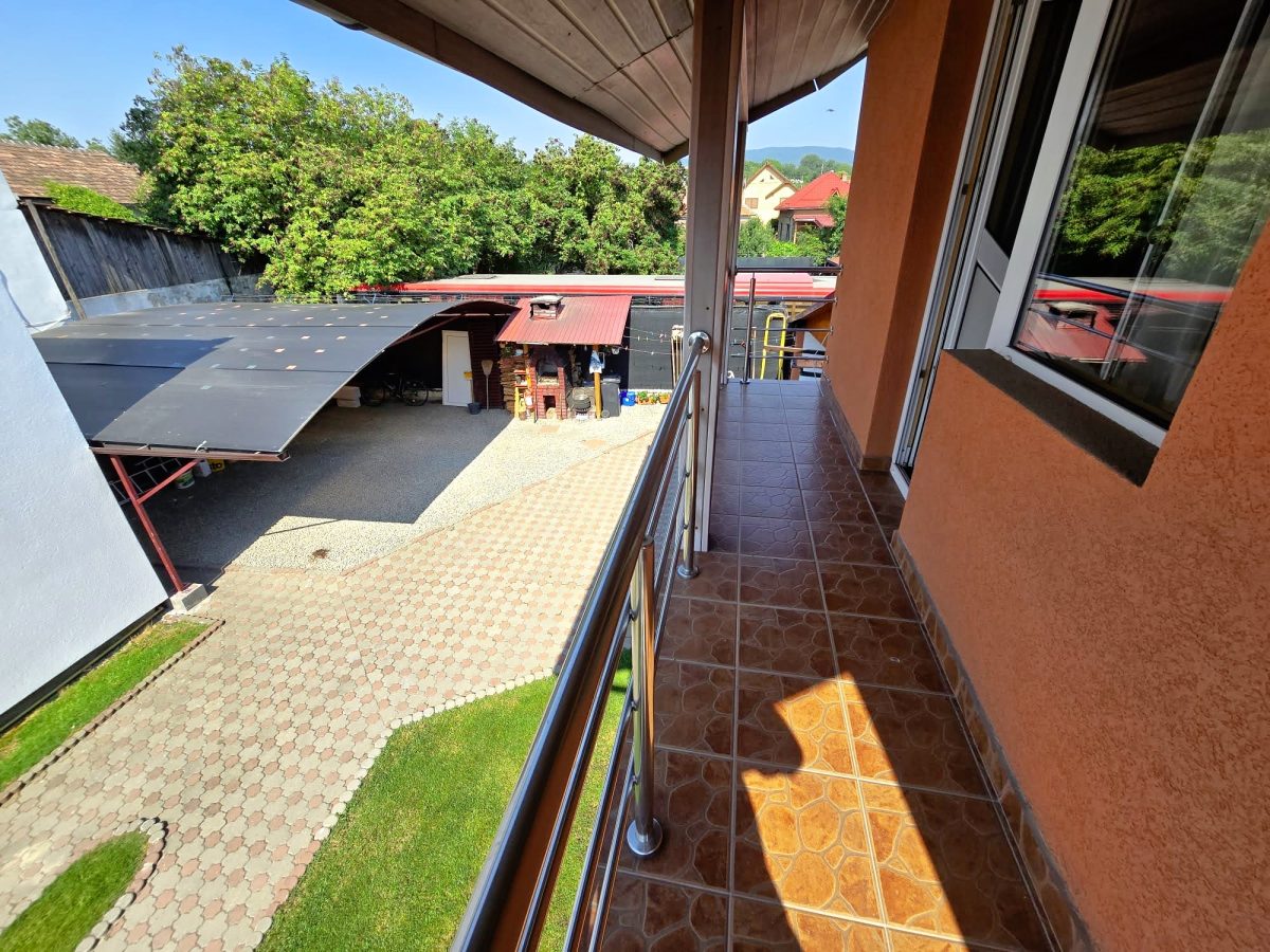 Casa 5 camere, 400 mp teren, zona Gara - foto 2