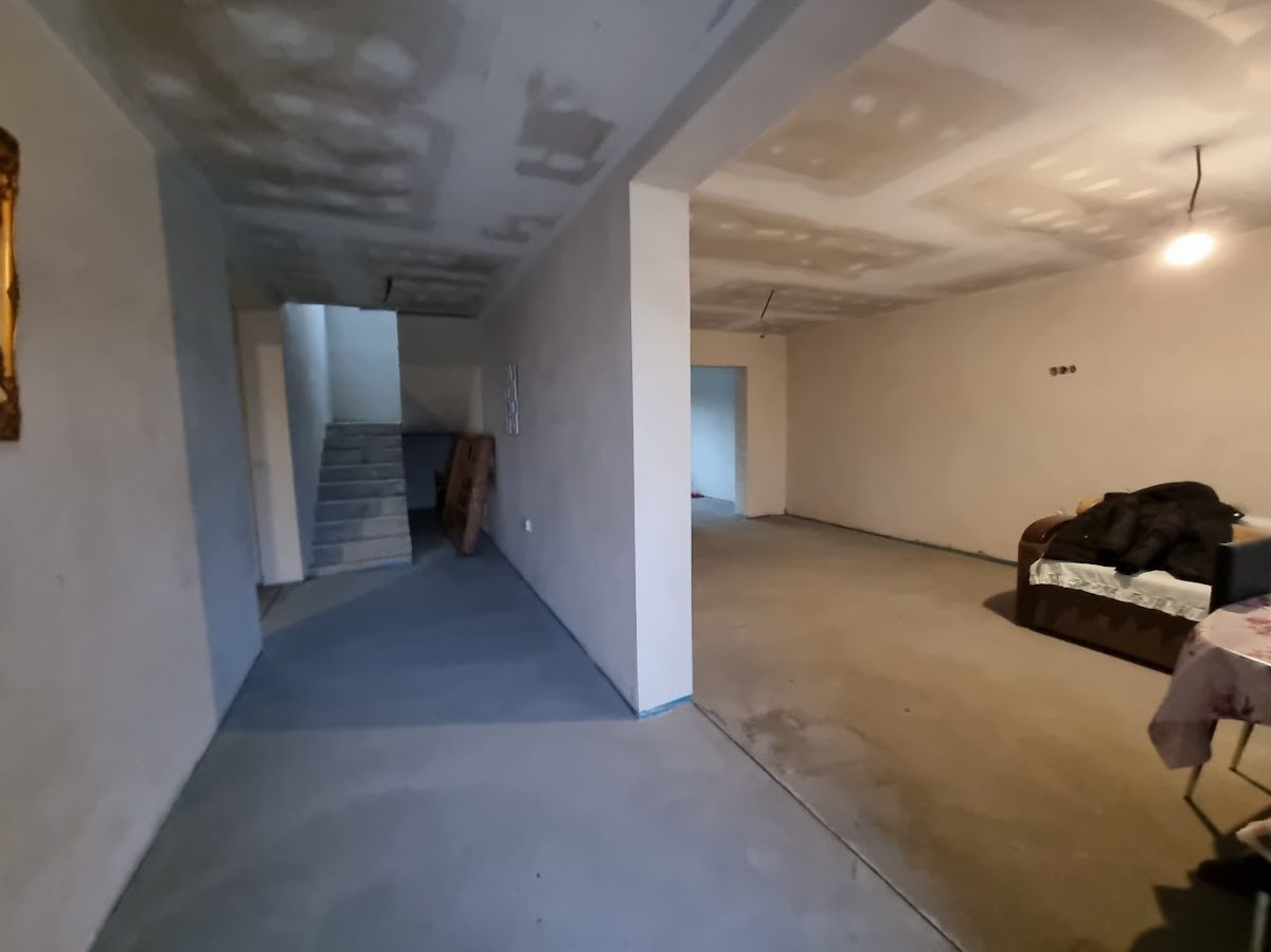 Casa Individuala 6 Camere, Zona Barabant - foto 5